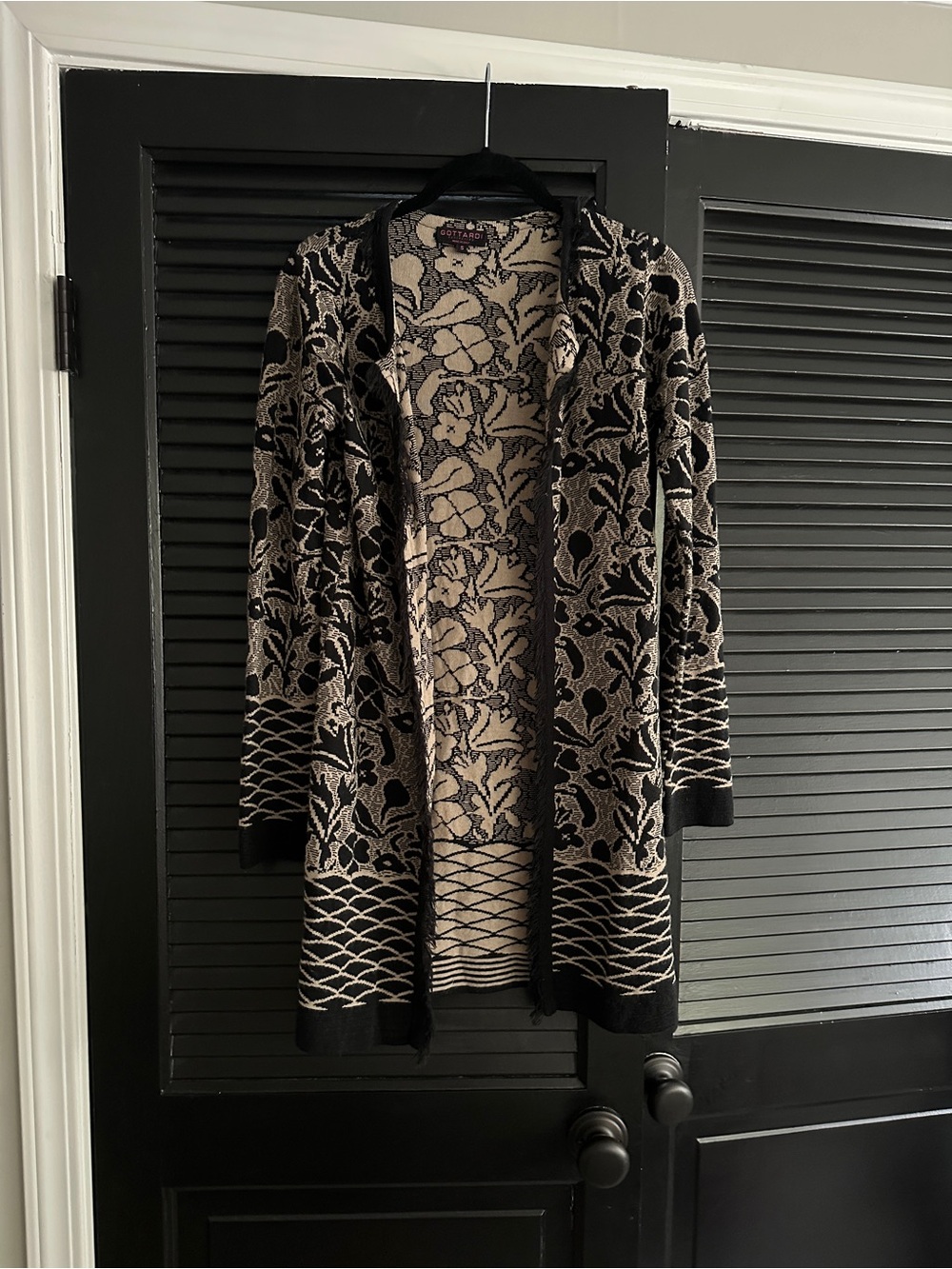 Neutral Floral Open Front Cardigan - Black & Beige